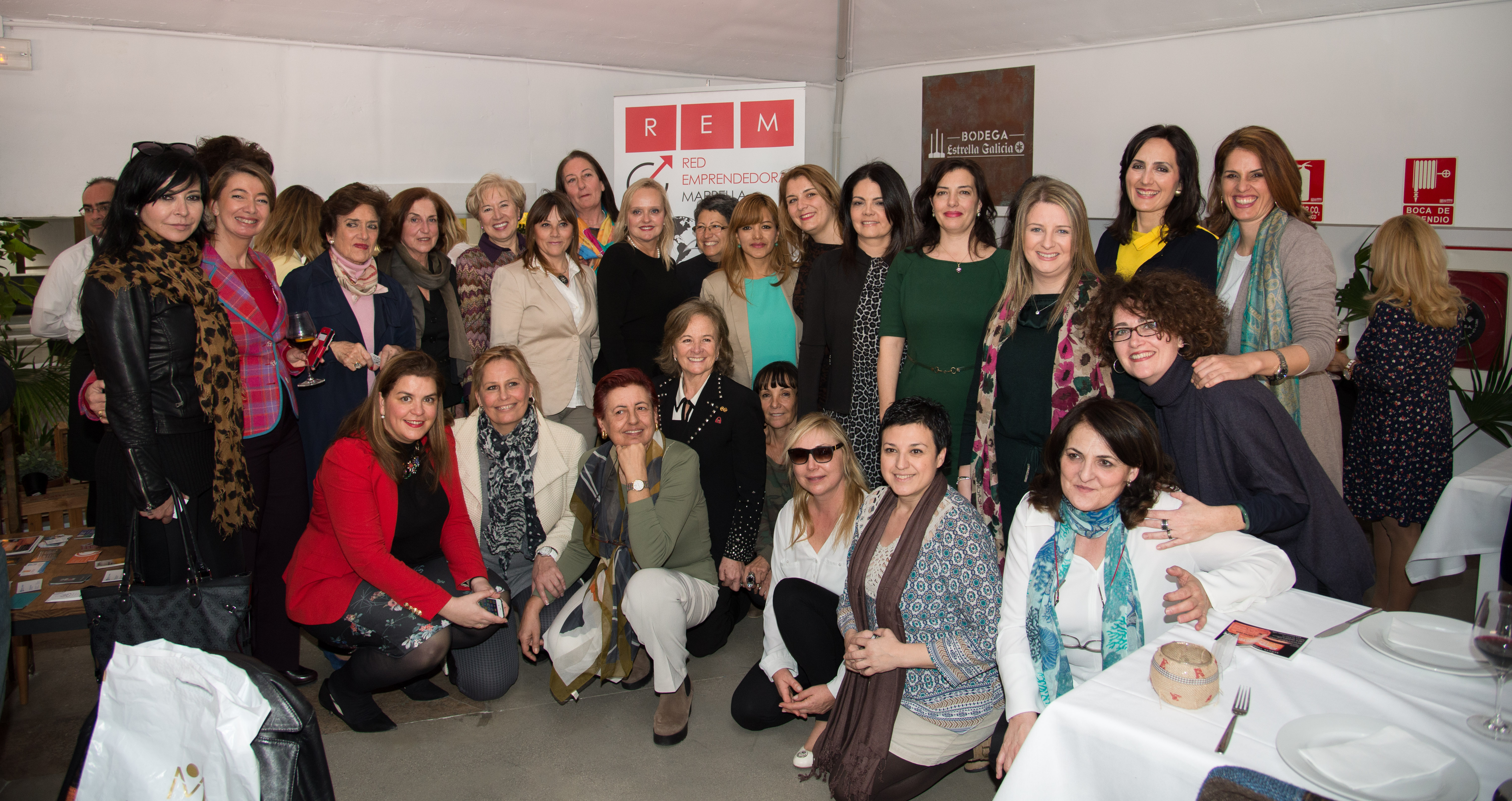 Otras áreas para chicas cerca de Cádiz en Algeciras ⇵