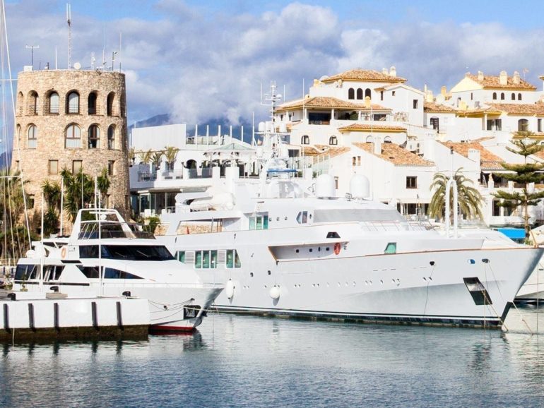Aristocracia y alta sociedad se citan en Marbella