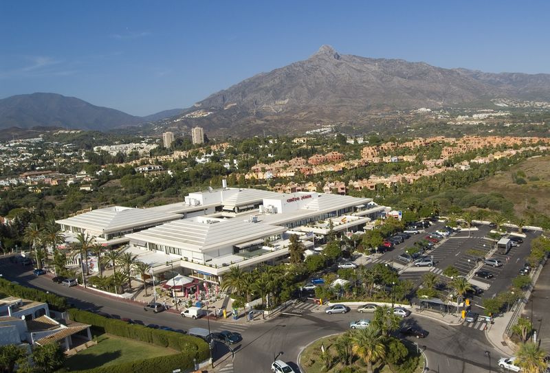 Le centre commercial Centro Plaza célèbre son 28ème anniversaire à capacité maximale