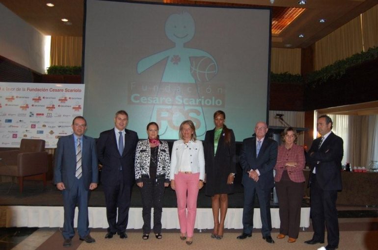 PETIT DEJEUNER SOLIDAIRE AU PROFIT DE LA FONDATION CESARE SCARIOLO MARBELLA