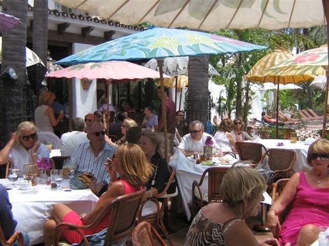 Opening of the terraces at the POLYNESIAN’S Restaurante Cocktail Bar