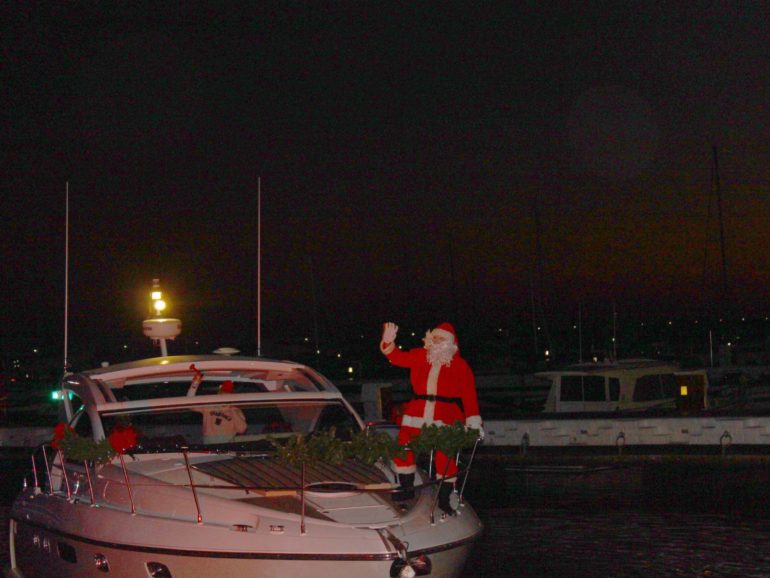 Papá Noel y la Navidad llegan a Puerto Banús