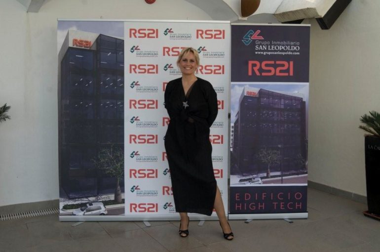 Presentación del Edificio High Tech RS21 en La Cabane, Hotel Los Monteros