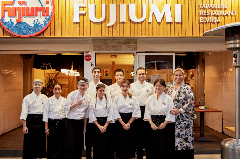 FUJIUMI restaurant launch night