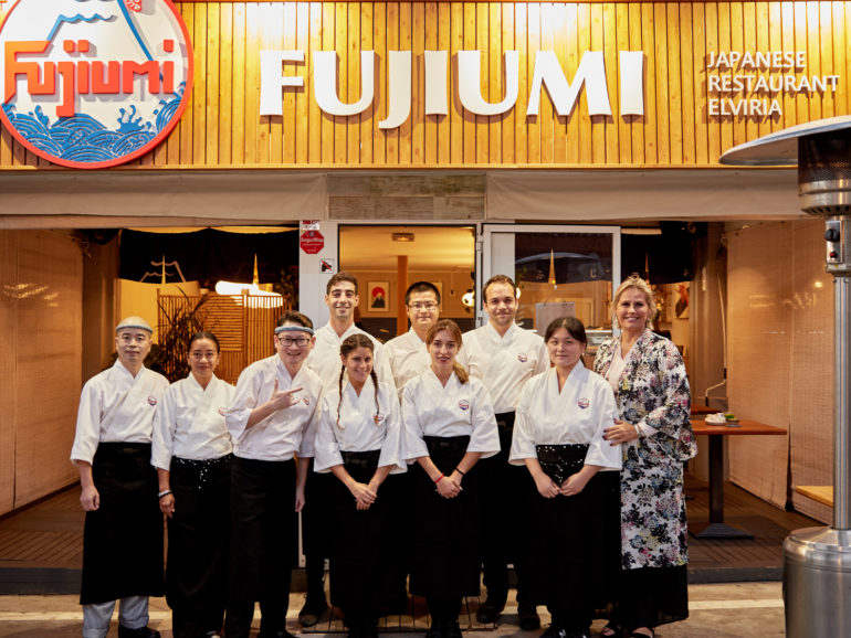 FUJIUMI restaurant launch night