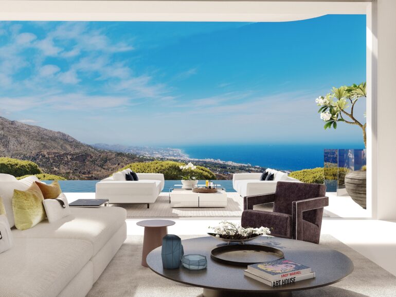 Interest from Americans in buying luxury  homes in southern Spain is on the rise