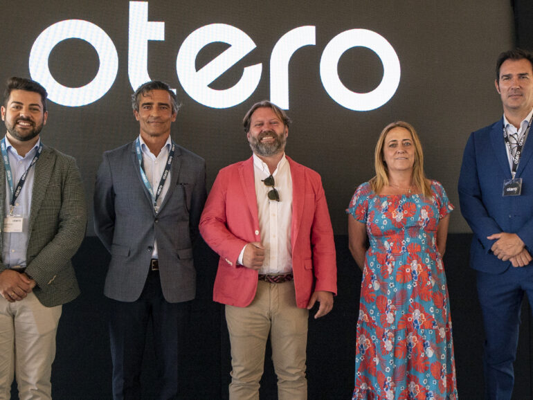 Otero Group coloca la primera piedra del proyecto  residencial de lujo Oceanic en Manilva