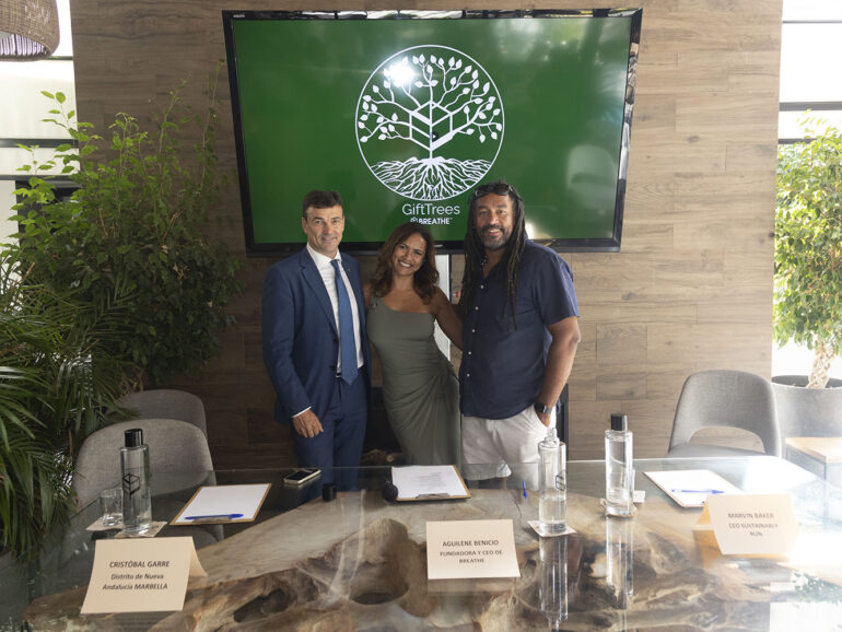 El restaurante gastro-bar Breathe celebra su cuarto aniversario presentando su proyecto sostenible de reforestación