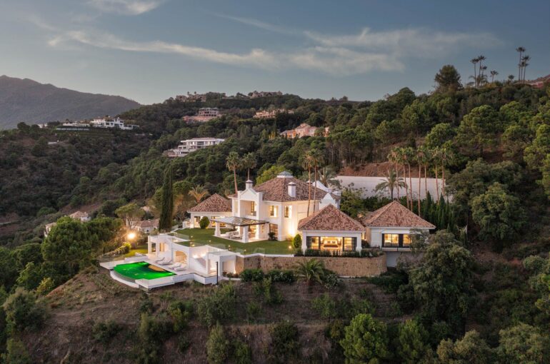 Marbella escala posiciones en el turismo de ultralujo y se consolida como la alternativa sostenible a destinos históricos como Ibiza o la Costa Azul