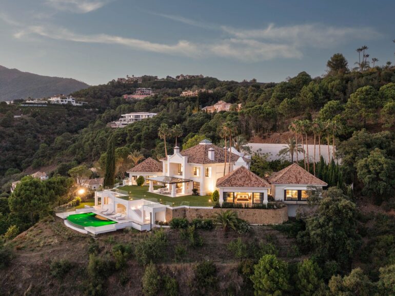 Marbella escala posiciones en el turismo de ultralujo y se consolida como la alternativa sostenible a destinos históricos como Ibiza o la Costa Azul