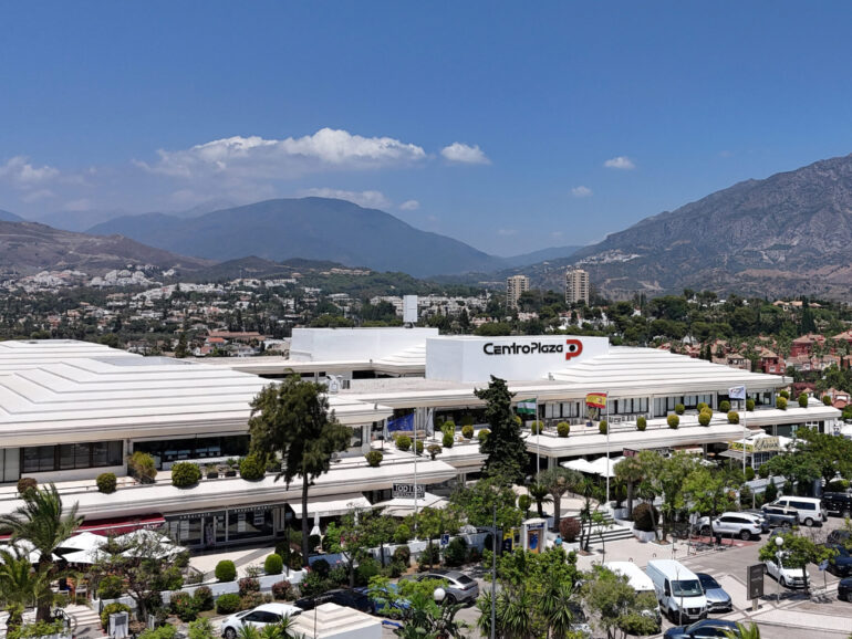 Centro Plaza celebra su 35 aniversario con nueva imagen y un proyecto de renovación integral
