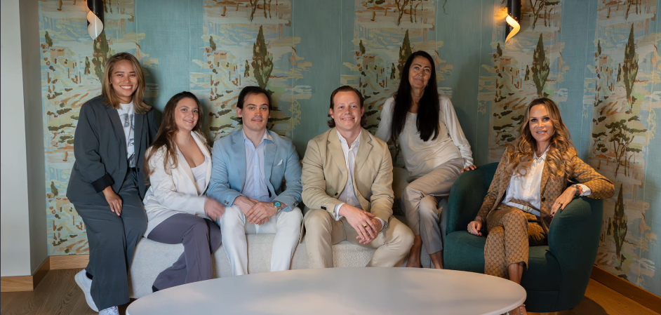 COSTA SUNSETS lanza en Marbella un buscador inmobiliario con inteligencia artificial que interpreta lo que quiere el comprador